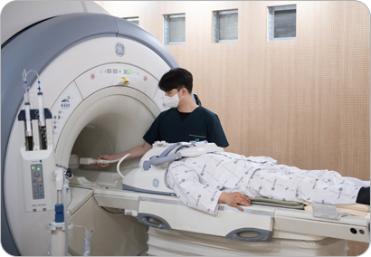 척추 MRI 촬영